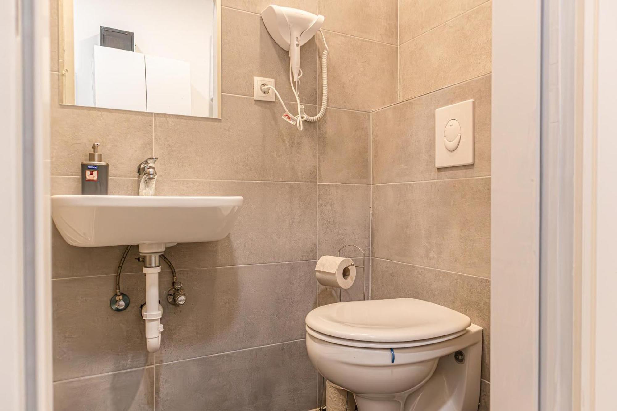 Welcoming 1Br Apt- Near U6 Station Am Schoepfwerk Viena Exterior foto